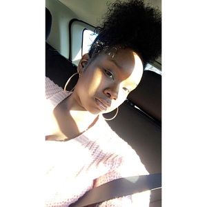 Meet your Posher, Zyare